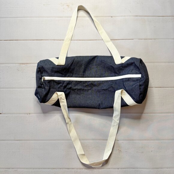 Gym & Juice - Blue Gym/Yoga Bag. Size: 19” x 7.5” x 8” - Picture 3 of 6